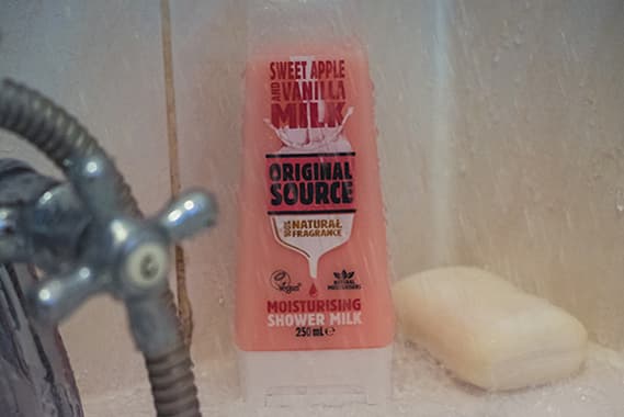 Original Source – Sweet Apple & Vanilla Shower Milk